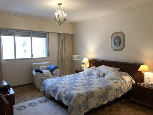 Imagen 5 de 12 de Apartamento De 4 Dormitorios En Venta En Pocitos