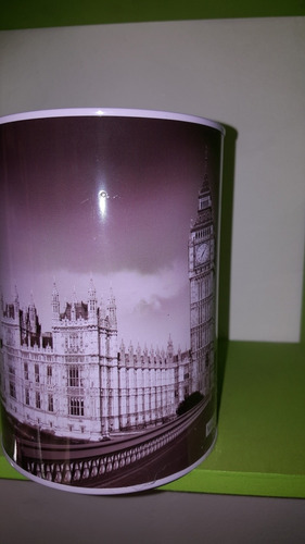 Imagen 4 de 5 de Alcancia Londres!!.Sin Uso!!.