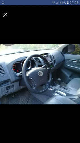 Toyota Hilux 3.0 I Srv Cab Doble At 4x4 Cuero 2009