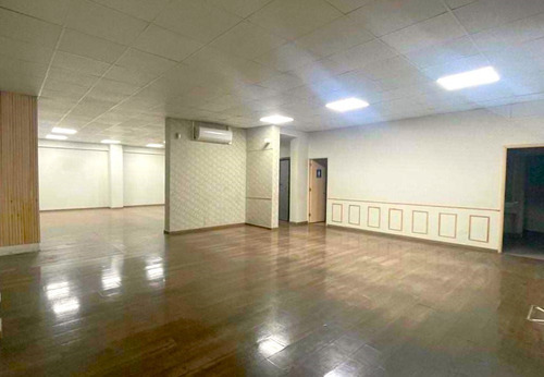 Local Comercial Av. Apoquindo Planta Libre