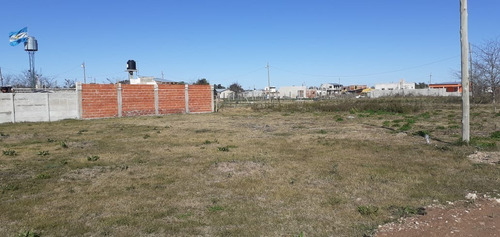 Imagen 3 de 8 de Terreno En Venta - Lote 560
