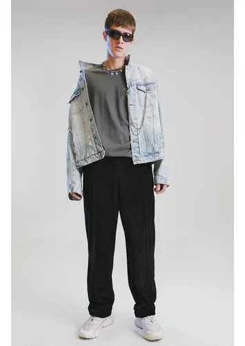 Pantalones de plush hotsell