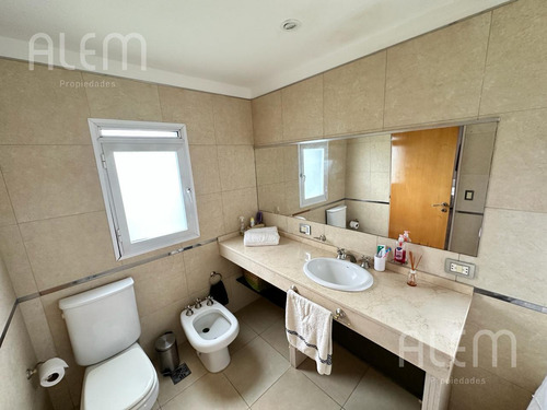 Casa En Venta En Barrio Privado San Eliseo Canning