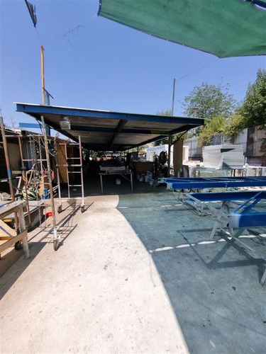 Industrial Con Gran Terreno En Venta En Recoleta