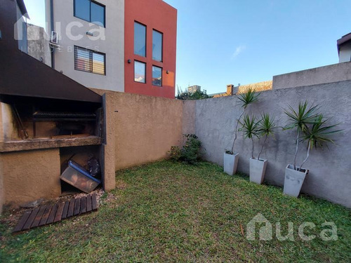Imagen 14 de 17 de Moderno Y Amplio Ph Con Jardín Y Cochera - Olivos