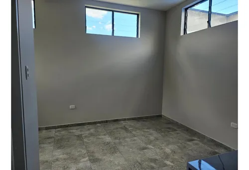Se Vende Chalet Vía Barragán