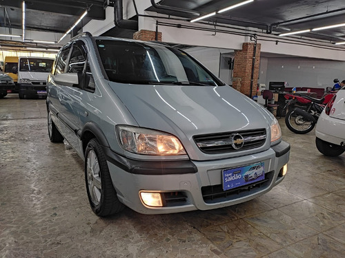 Imagem 2 de 13 de Zafira
