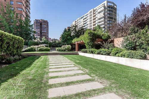 Departamento En Venta De 3 Dorm. En Las Condes