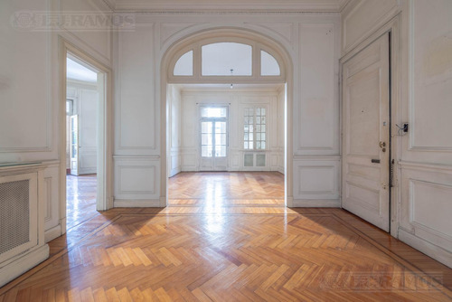 Depto Once 200m2 1er Piso