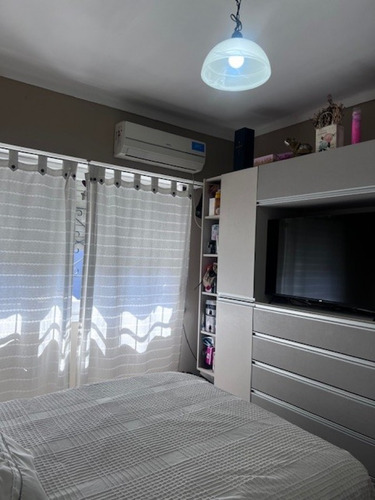 Venta Impecable Chalet, Zona Almafuerte Y Jara, Mar Del Plata, 4 Amb. Gje/quincho Y Patio