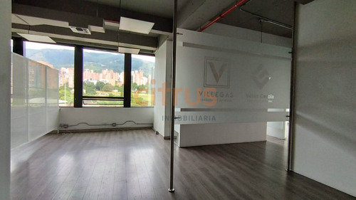 Oficina En Venta En Medellin - Poblado