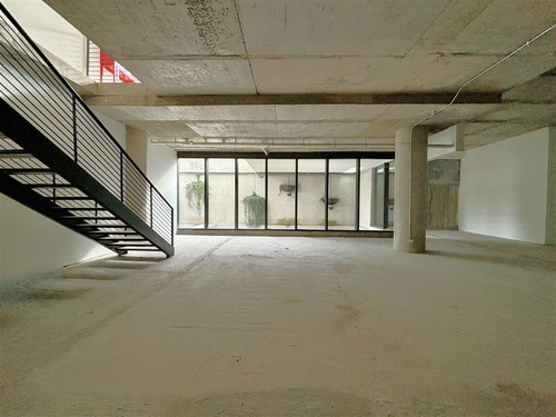 Local Comercial En Arriendo En Vitacura