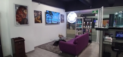 Se Traspasa Estudio De Belleza En Multiplaza Arboledas