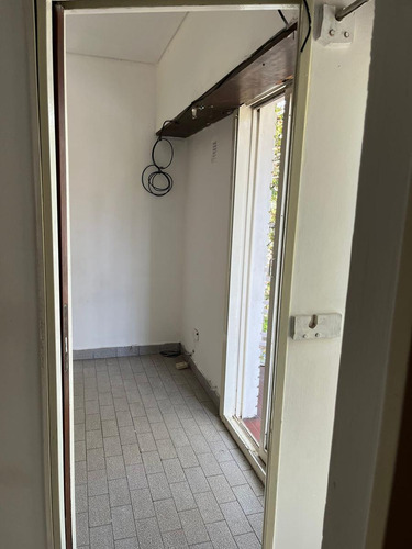 Venta Departamento 2 Ambientes Con Balcón En Av. 25 De Mayo Al 1700, San Martín