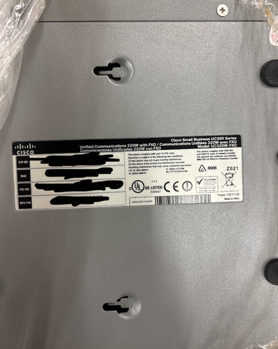 Switch Cisco Sf300-24p + Cisco Uc300 (Usado)