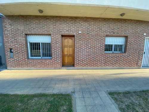 Casa En Venta 2 Dormitorios
