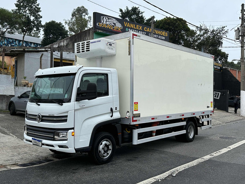 Vw 11180 2023 Bau Refrigerado Frigorifico 18.000km  Ñ Accelo