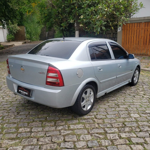 Astra Advantage 2.0 Prata 2009