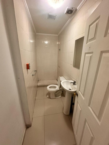 Se Arrienda Hermoso Local Comercial Ideal Para Centro Medico