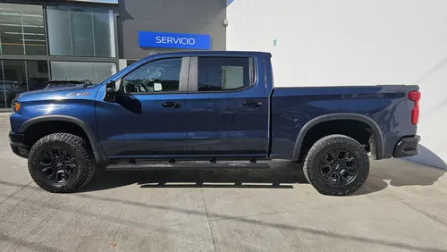 Chevrolet Cheyenne Chevrolet Cheyenne 6.2 ZR2 Doble cabina 4x4 At