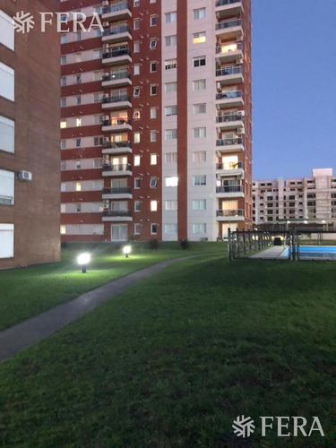 Venta De Departamento 3 Ambientes En Bernal ( 25641)