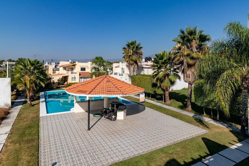 Vendo Casa En Condominio, En Cuernavaca, A Un Paso De Sumiya