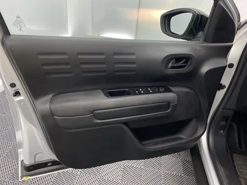Citroën C4 Cactus 1.6 At