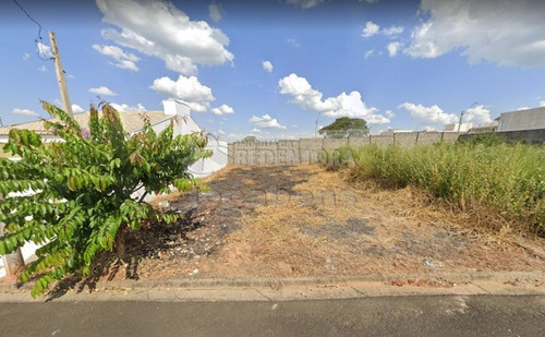 Imagem 5 de 5 de Terrenos - Ref: V18129