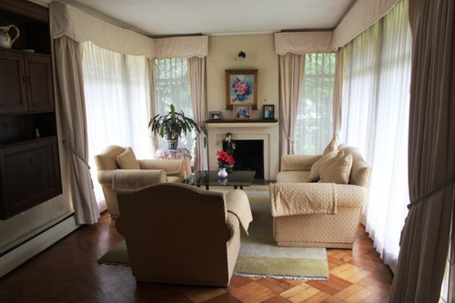 Imagen 2 de 4 de Casa En Excelente Ubicación