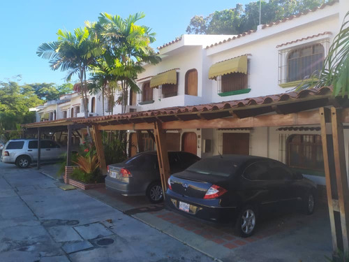 188024 Am* Venta Townhouse, Valles De Camoruco, Valencia