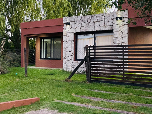 Simona House Chascomus