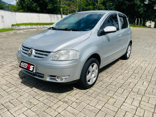 Volkswagen Fox 1.6 Plus Total Flex 5p