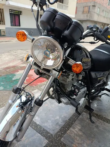 Vendo Gn 125 Modelo 2024 Unico Dueño, Excelente Estado.