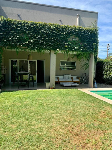 Hermosa Casa En Venta Ranelagh