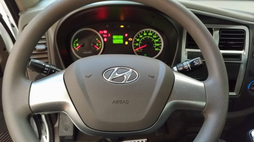 Imagem 9 de 9 de Hyundai Hr 2.5 Crdi C/ Ar Condicionado 2021/2022