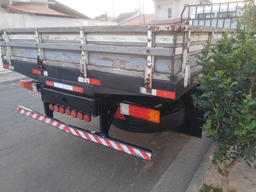 Imagem 2 de 6 de Mercedes Benz 1318 Ano 88