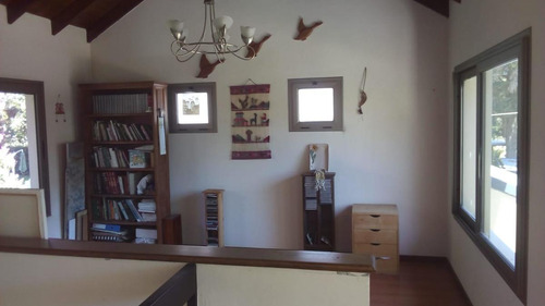 Imagen 14 de 21 de Casa Sobre 2 Lotes En El Carmencito Con Gran Parque Y Pileta - Permuta