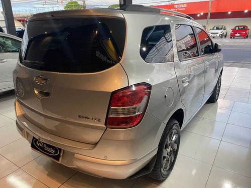 Imagem 3 de 12 de Chevrolet Spin 1.8 Ltz 2014