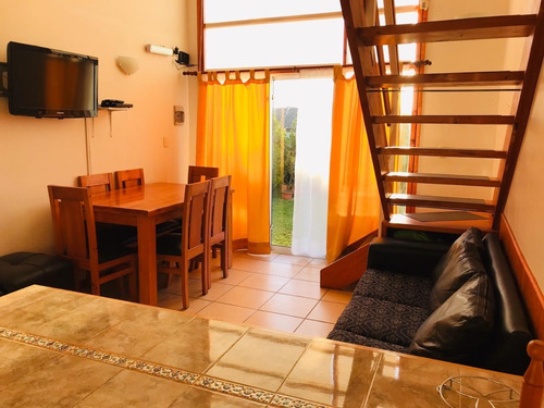 Oportunidad. Tu Casa Se Paga Sola - A Pasos Playa Canelillo