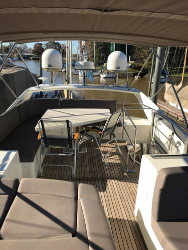 Imagen 2 de 11 de Prestige 500 Migue Riccitelli Barcos