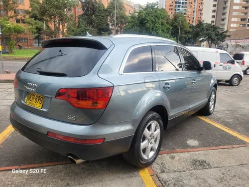 Audi Q7 4x4 7 Puestos V8 4.2 Full Equipo
