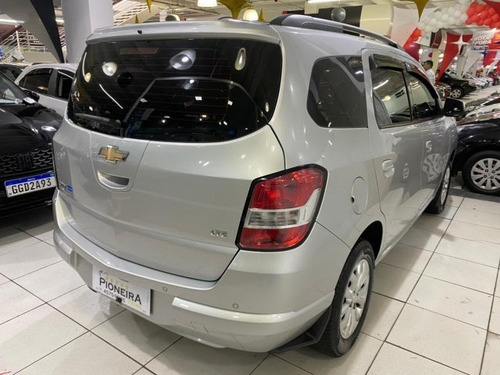 Imagem 4 de 9 de Spin 1.8 Ltz 8v Flex 4p Automático