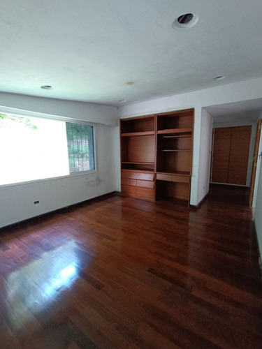 Se Vende Casa En Urb El Placer 330m2 - 4h+s/4+½b+s/4p