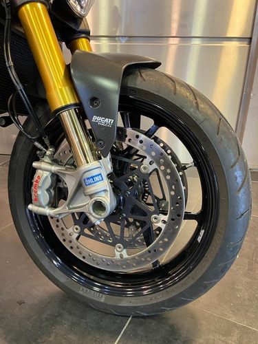 Ducati Monster 1200s Thiump No Bmw