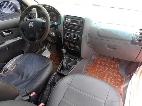 Imagem 7 de 8 de Fiat Strada Working Ce 2014