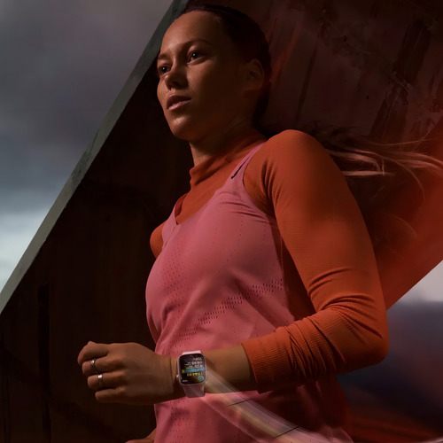 Apple Watch Series 9 GPS • Caixa meia-noite de alumínio – 41 mm • Pulseira esportiva meia-noite – P/M - Excelente (Recondicionado)