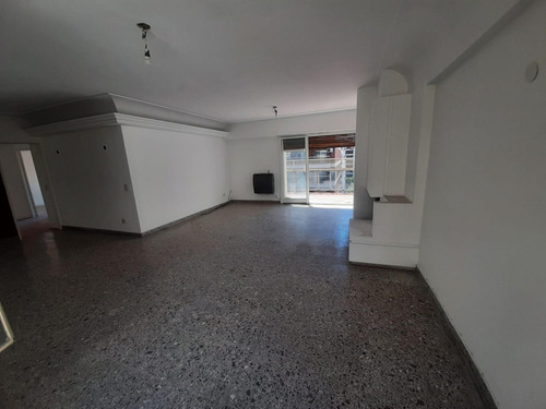 Departamento 4 Ambientes Con Dependencia - Venta - Villa Urquiza