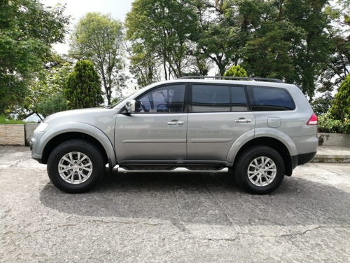 Imagen 2 de 15 de Mitsubishi Nativa 2.5 Diesel 4x4