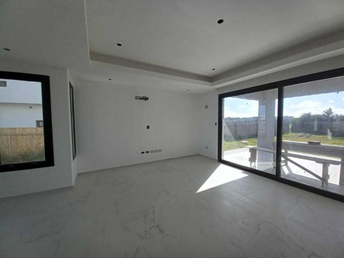 Casa En Venta En Villalobos, Guillermo Enrique Hudson, Berazategui