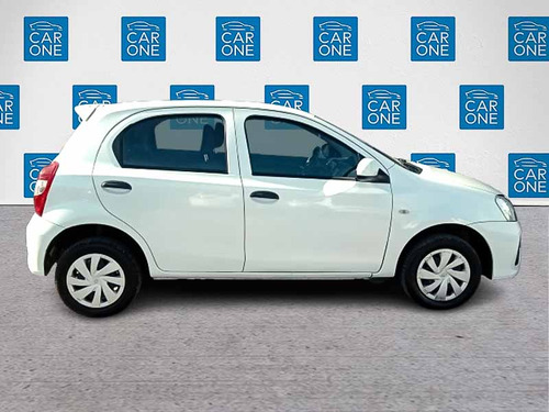 Toyota Etios 1.5 X MT6 5P